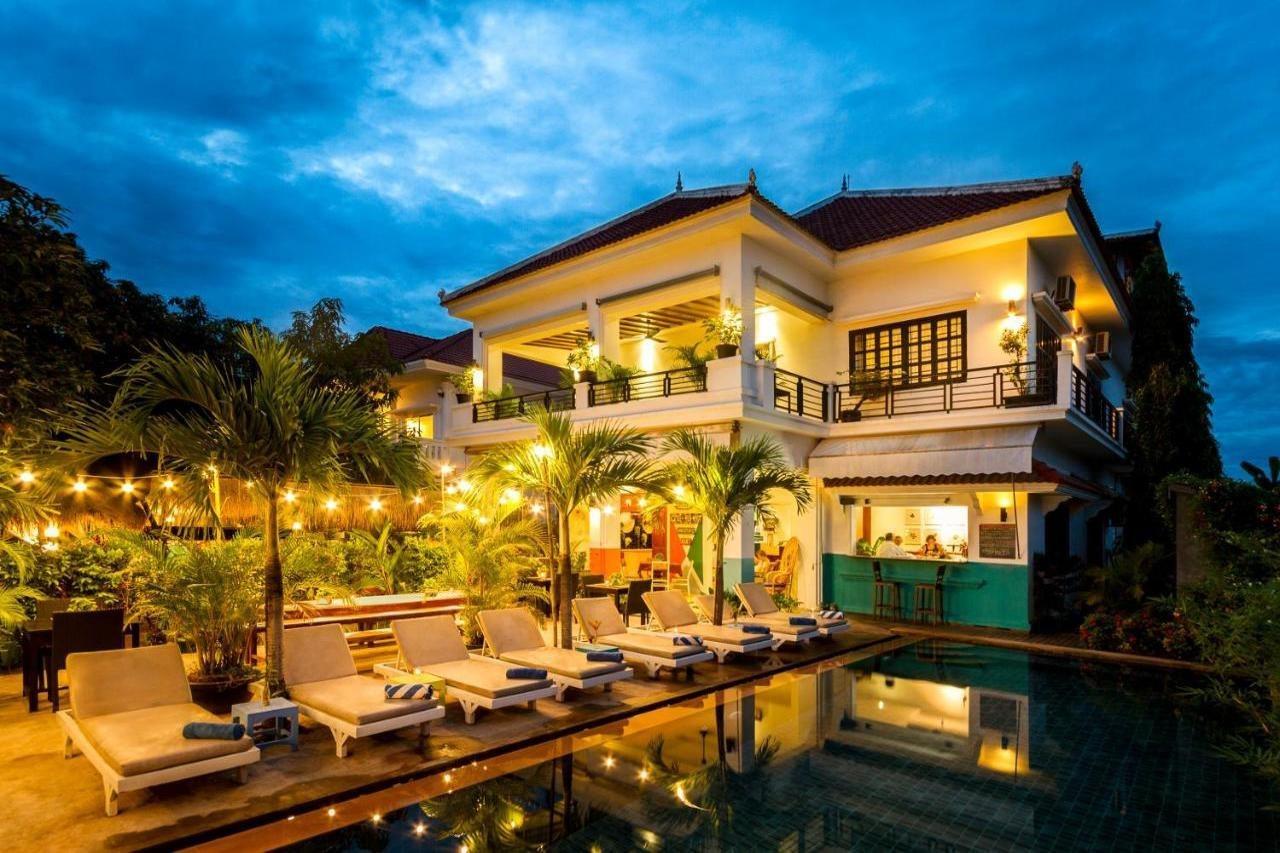 Baby Elephant Boutique Hotel Siem Reap Exteriör bild