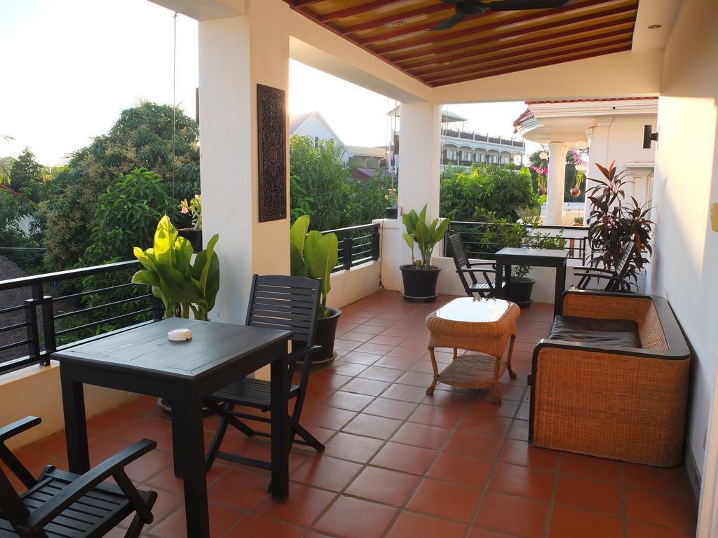 Baby Elephant Boutique Hotel Siem Reap Exteriör bild