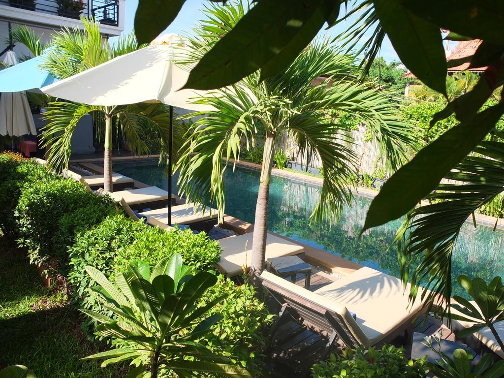 Baby Elephant Boutique Hotel Siem Reap Exteriör bild