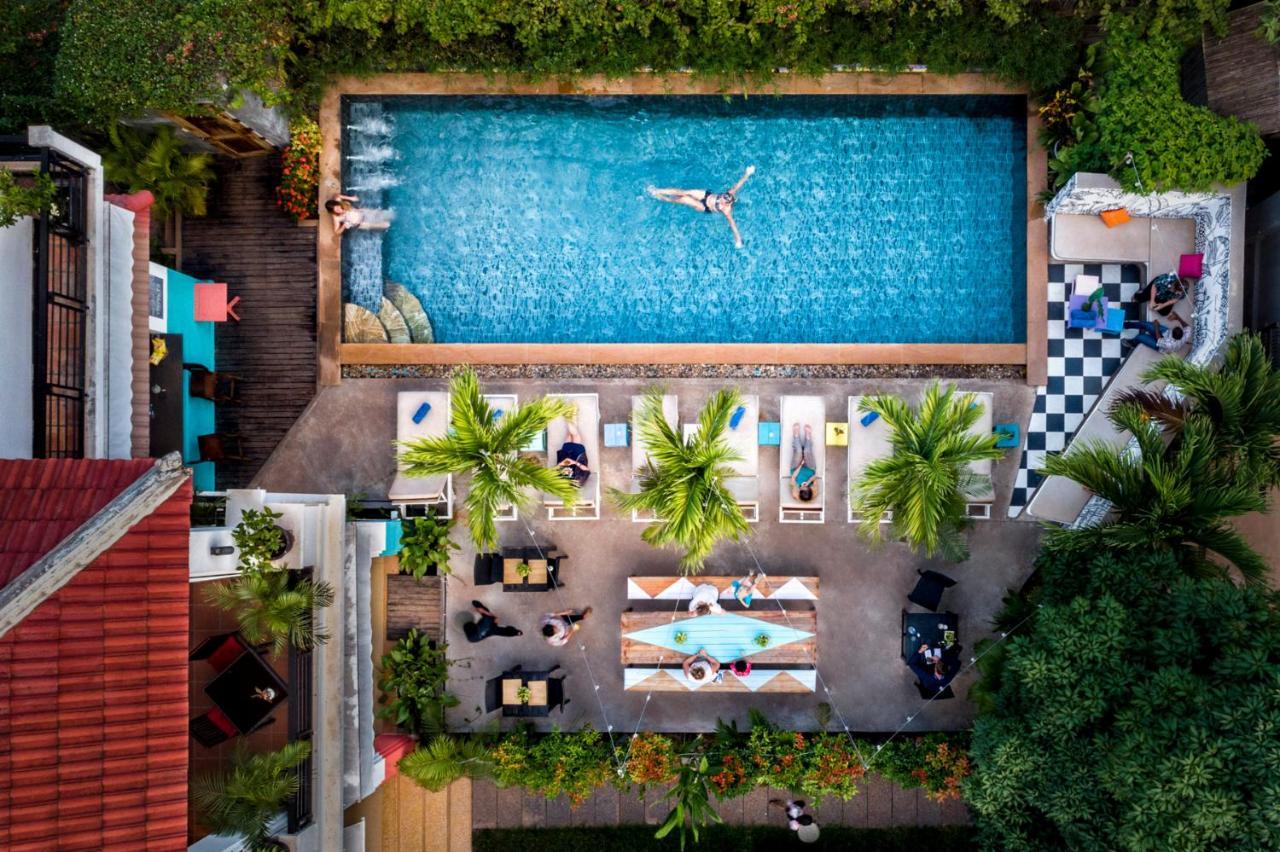 Baby Elephant Boutique Hotel Siem Reap Exteriör bild
